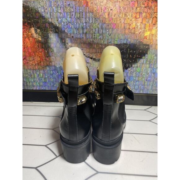 Gucci Trip Black Leather Crystal Embellished Ankle Chelsea Combat Boot EU 41in - Picture 5 of 16